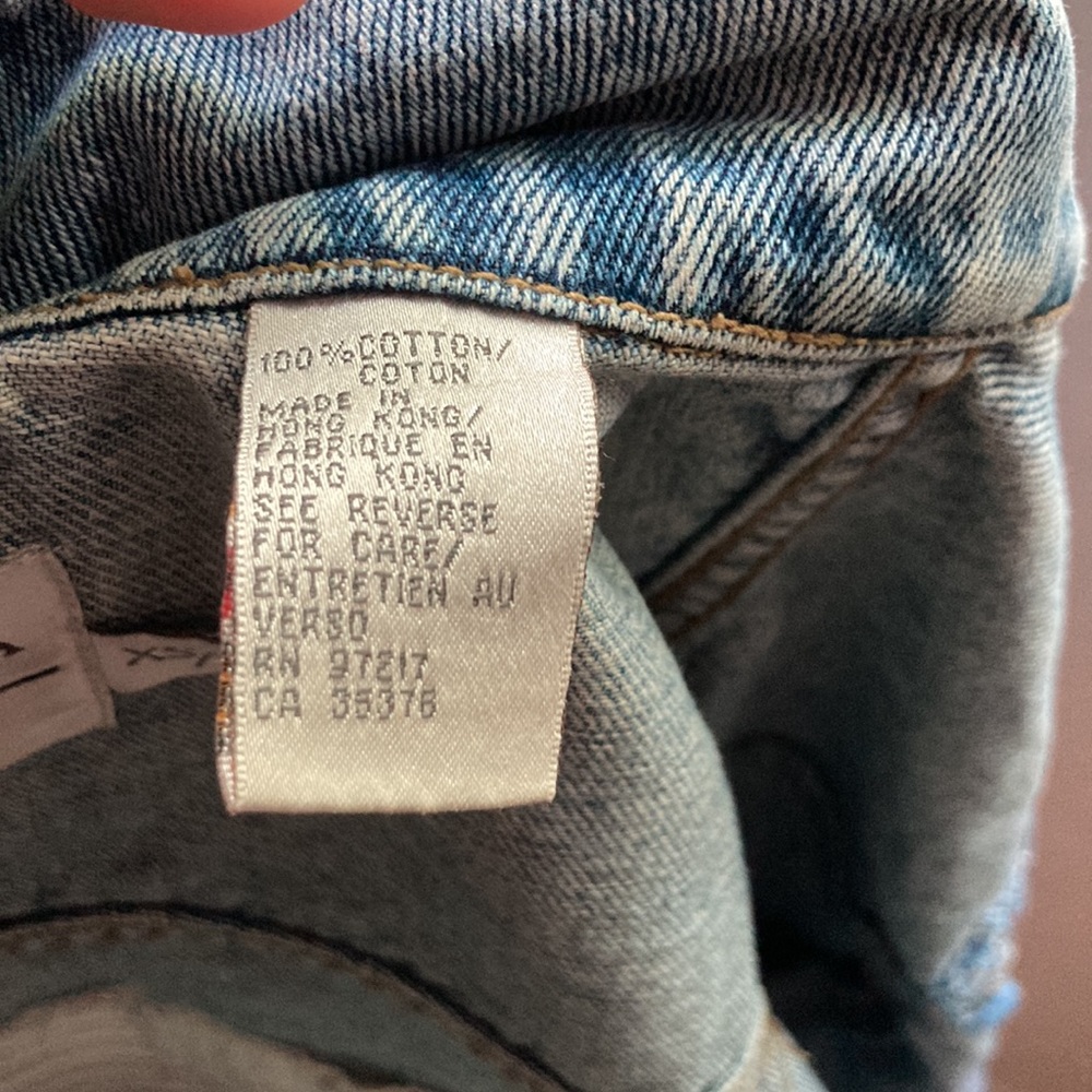 VINTAGE Jean Jacket - Picture 4 of 5
